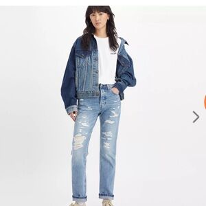 New with tags Levi 501 anniversary edition distressed blue jeans